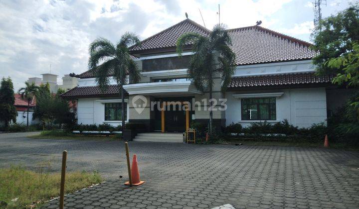 Bangunan Komersial Ex Kantor Cirebon 1