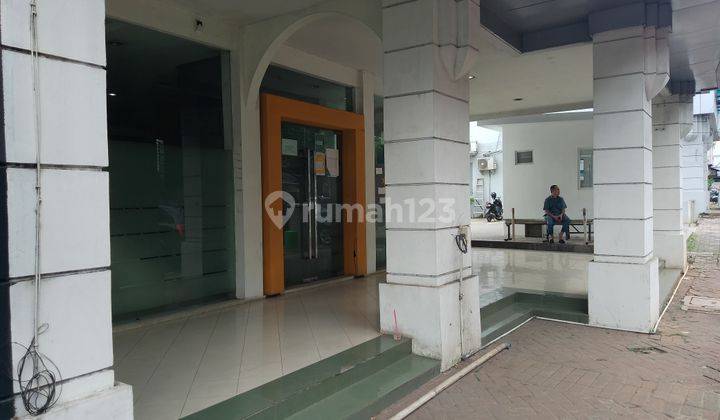 Dijual Ruko 2 Lantai Ex bank di Citra Grand Cibubur, Sangat Strategis 2