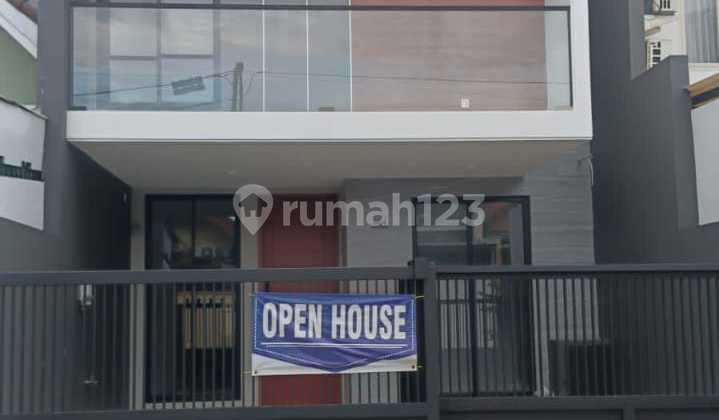 Rumah Baru Pantai Mentari Surabaya Siap Huni Sertifikat Hak Milik Rumah Baru Pantai Mentari Surabaya Siap Huni Sertifikat Hak Milik