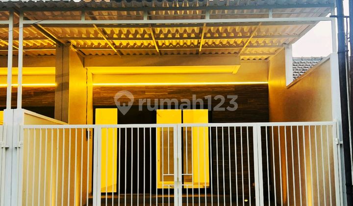 Rumah Baru Siap Huni 2 Lantai Shm Rungkut Surabaya Rumah Baru Siap Huni 2 Lantai Shm Rungkut Surabaya