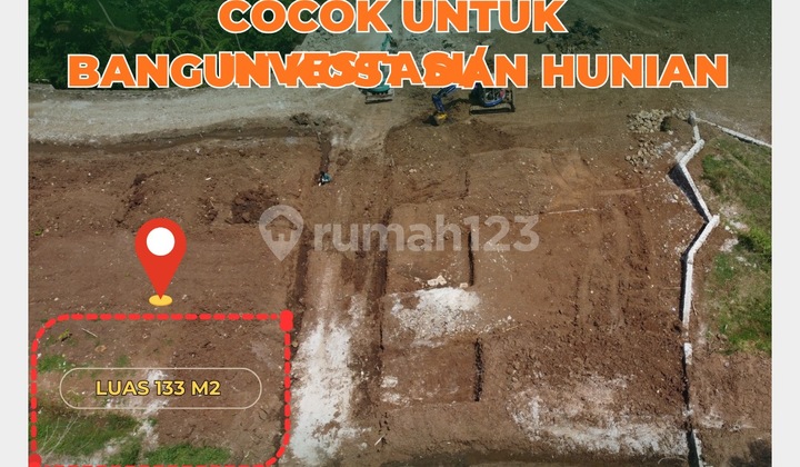 Prime Land Near Unpad Jatinangor Only 4 Minutes to Unpad Prime Land Near Unpad Jatinangor Only 4 Minutes to Unpad