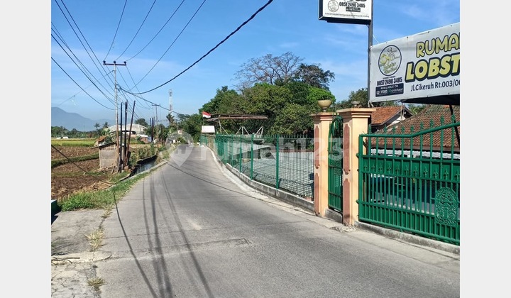 For Quick Sale: 11-Room Boarding House in Jatinangor, Strategic Access Near UNPAD 2