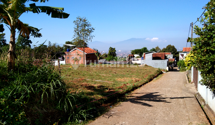 Dijual Tanah Potensial Cicalengka, Pinggir Jalan dan Dekat Pusat Aktivitas Hanya 6 Menit ke Alun-Alun