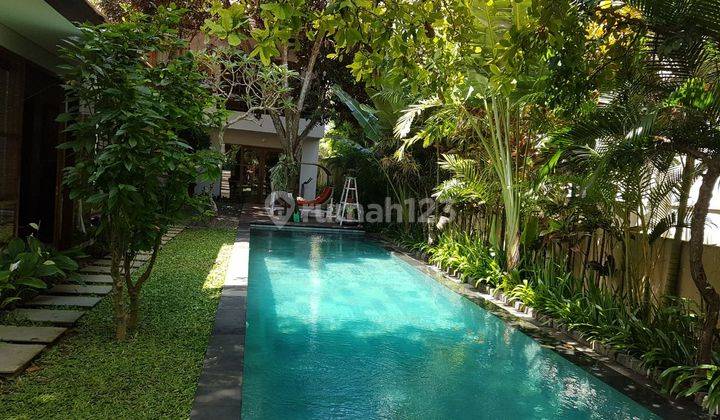 Hot List Di Jual Villa Lokasi Pecatu Uluwatu Kuta Selatan  2