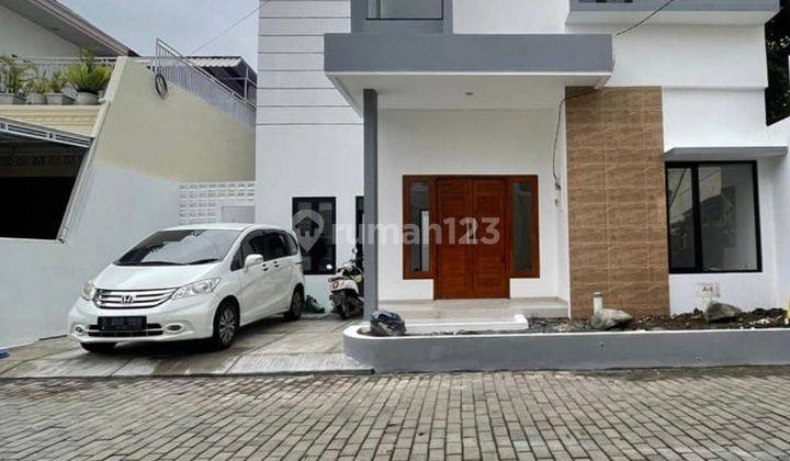 Rumah 2 Lantai Baru Area Jalan Kaliurang Dekat Kampus Uii 1