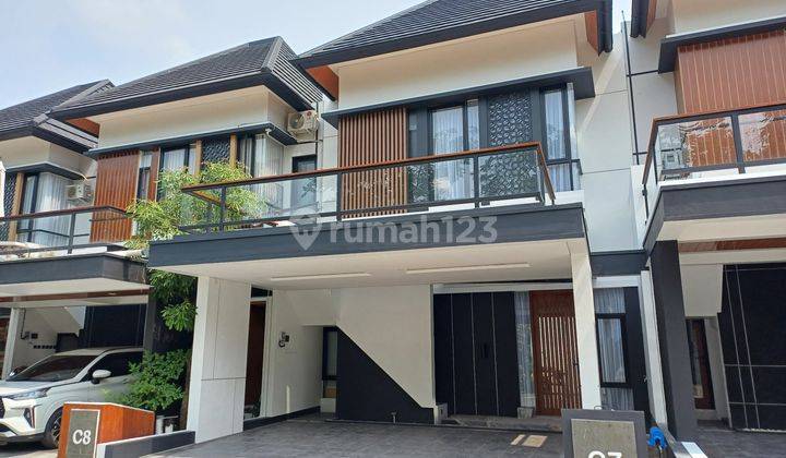 Arkadia Townhouse Maguwo Rumah Mewah Dijual 2 Lantai Area Sleman 2