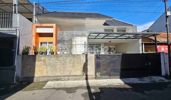 Rumah Siap Huni 1 Lantai Selangkah ke Kelurahan Padasuka Cimahi