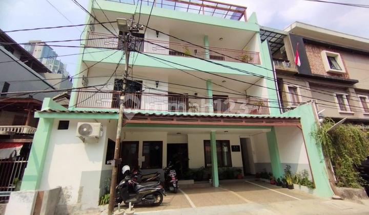 Quick Sale Active Boarding House 36 Doors Setiabudi South Jakarta | Elevator, Gym | Near LRT & SCBD | Freehold Title Quick Sale Active Boarding House 36 Doors Setiabudi South Jakarta | Elevator, Gym | Near LRT & SCBD | Freehold Title