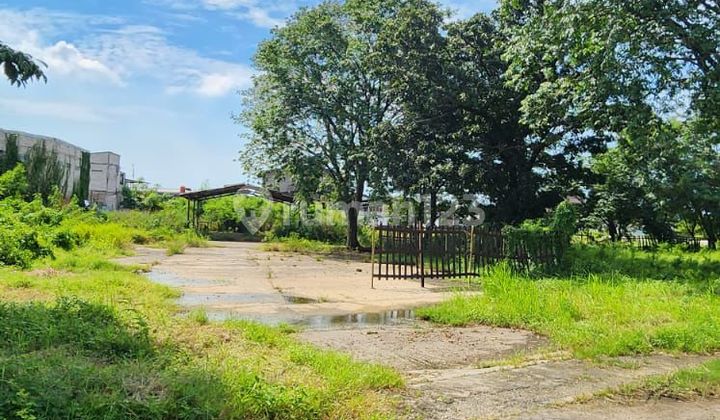 For Sale 4.3 Ha Land in Cakung, East Jakarta - HGB, Container Access, Suitable for Warehouses & Burial
