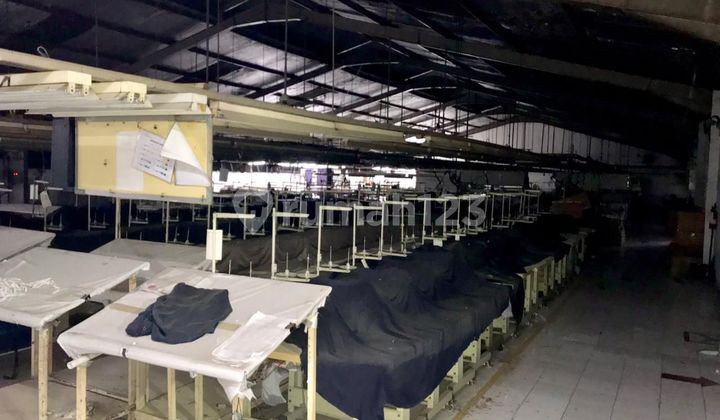 Ma'am! For Sale / Rent Ex-Garment Warehouse-Factory in Cibitung Bekasi, 40ft Container Access, Flood-Free