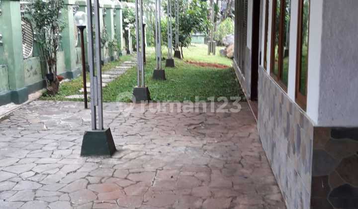 Hidden Gem! Rumah / Villa Pinggir Danau di Witana Harja Pamulang - Lt 1.000 M²