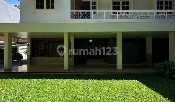 For Sale Land-Counted House on Jl. Daksa Selong, Kebayoran Baru - Land Area 885 m², Freehold Title 2