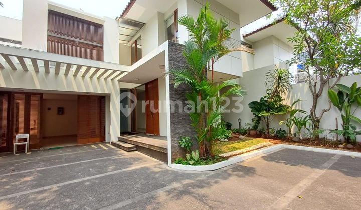 Di Sewakan Rumah Modern Kawasan Kemang Jakarta Selatan 2