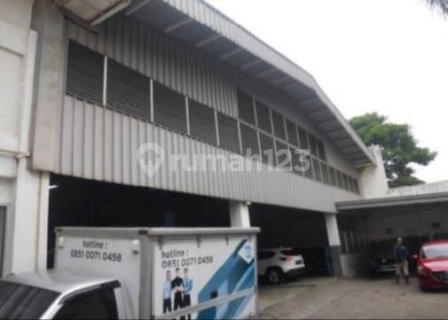 For Sale Strategic And Prime Showroom In Jatinegara East Jakarta For Sale Strategic And Prime Showroom In Jatinegara East Jakarta