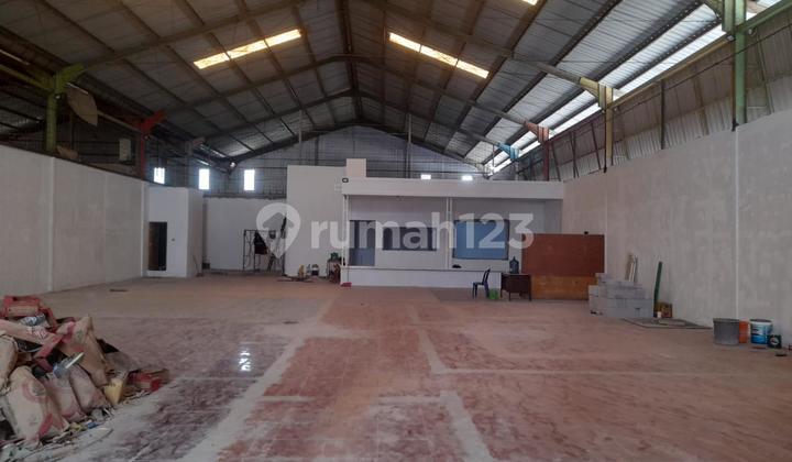 For Rent: Strategic Industrial Warehouse on Jl Raya Cakung, East Jakarta