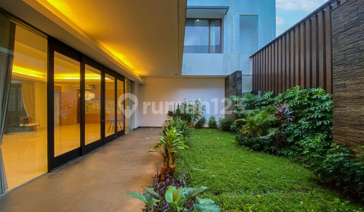 For Rent Classic Residential House in Selong Senopati - Quiet & Premium Location Kebayoran Baru For Rent Classic Residential House in Selong Senopati - Quiet & Premium Location Kebayoran Baru
