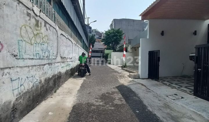 Price Drop! Brand New 2.5 Story House in Senopati Rawa Barat - Near SCBD 2