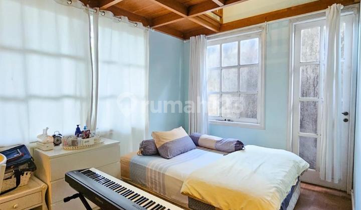 Rumah Luas di Bintaro - Jl. Bendi | Lt 555 M² | Taman Depan & Belakang | SHM 2