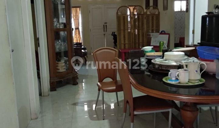 For Sale Active 3-Story Boarding House in Rawamangun - 14+1 Rooms | Spacious Parking | Freehold Title 2