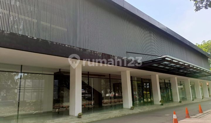 Disewakan Tempat Usaha Strategis Gambir Jakarta Pusat - Cocok Showroom Otomotif Disewakan Tempat Usaha Strategis Gambir Jakarta Pusat - Cocok Showroom Otomotif