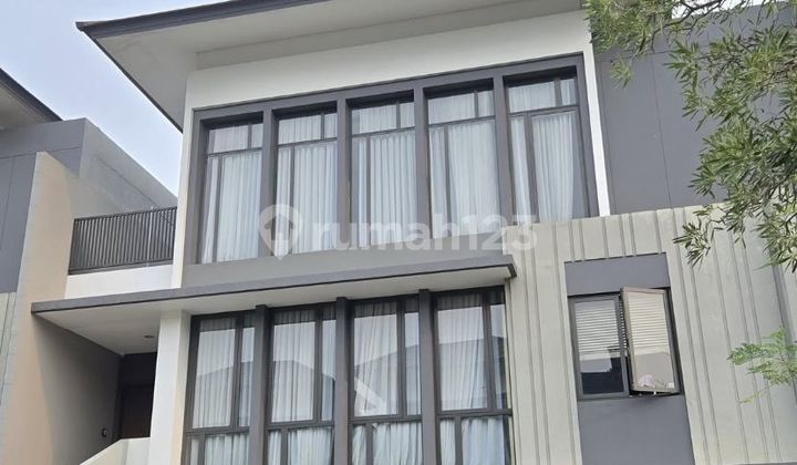 Lowest Price Drop! Luxury Fully Furnished House in Navapark BSD - Private Pool, Elevator, Smart Home