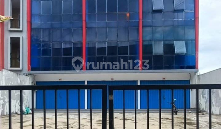 For Rent: Nice Shop House, Very Strategic Location on Jl Raya Curug Bogor 1