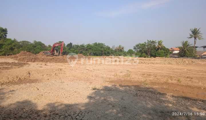 Lot 2 Plots Highly Suitable for Poll Truck/Bus Use Lot 2 Plots Highly Suitable for Poll Truck/Bus Use