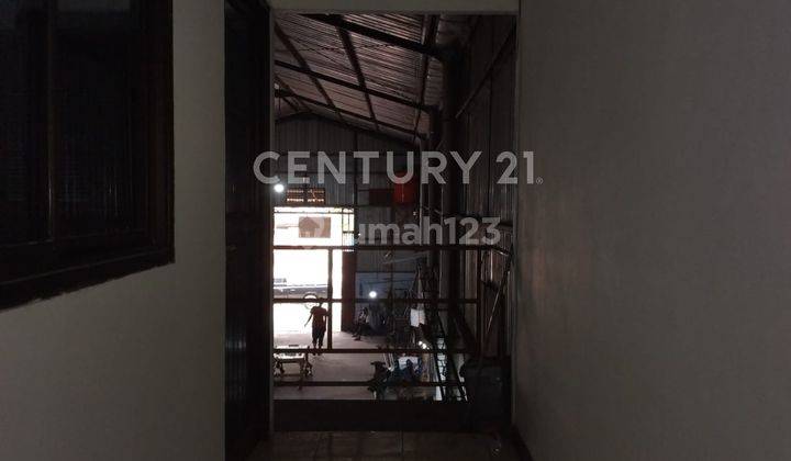 Workshop Di Delta Mas Dekat Gerbang Toll  2