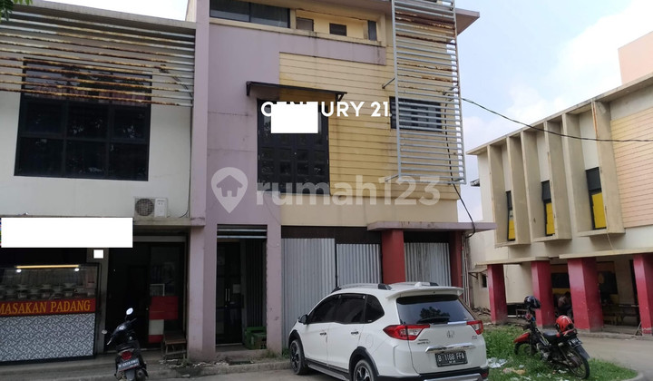 Delta Niaga 3-Story Ready-to-Use Shop House in Delta Silicon, Cikarang Delta Niaga 3-Story Ready-to-Use Shop House in Delta Silicon, Cikarang