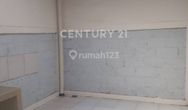 Rumah Asri Taman Lembah Hijau Lippo Cikarang  2