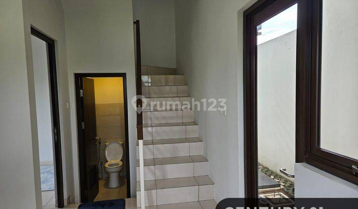 Rumah Bagus Jual Murah Di Summarecon Emerald Karawang 2