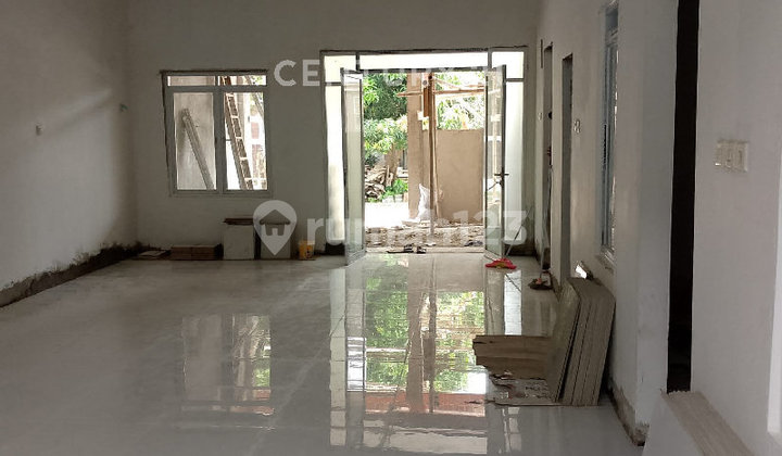 Dijual Rumah Bagus dan Full Renovasi di Citra Indah City