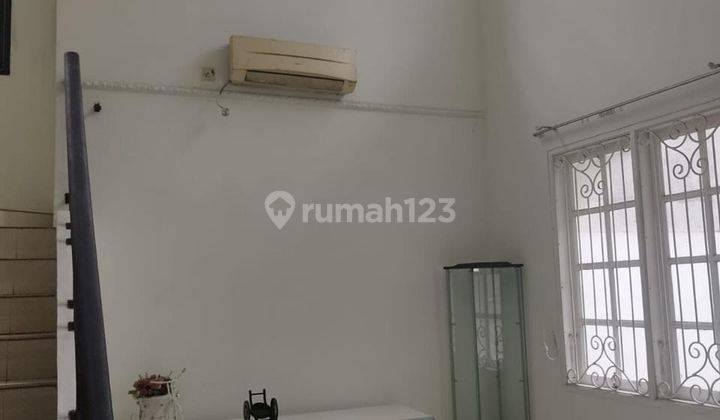 Rumah Bagus Semi Furnished Siap Huni Di Cluster Hawai Deltamas 2