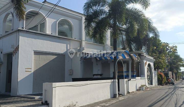 Ex cafe di Lokasi Komersial Pantai Raya Seminyak 1