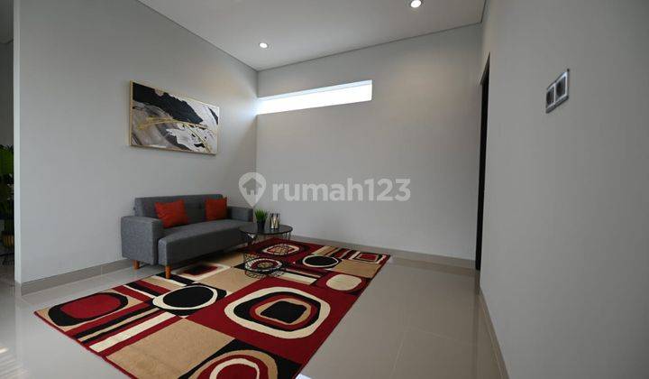 Rumah Furnished 2 Lantai Sudah Renovasi di Kencana Loka BSD 2