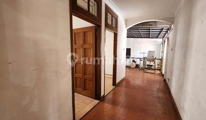 Affordable Pulomas Utara Raya East Jakarta at the Corner near Security Guard Safe 2