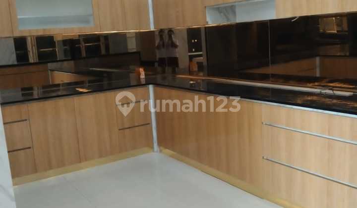 3-Story House in Citra Garden 6 2