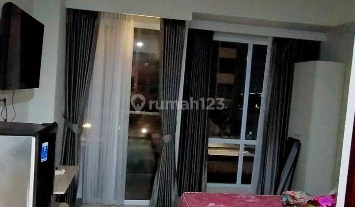 Disewakan apartemen green Sedayu  full furnished  2