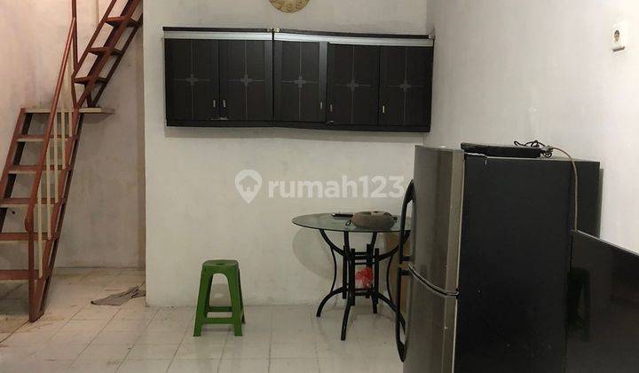 Rumah 2 Lt Taman Palem Lestari  2