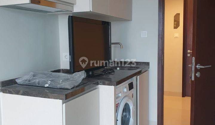 Disewakan Apartemen Green Sedayu Studio Semi Furnished 2