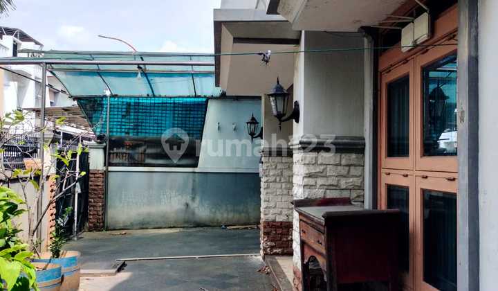 Rumah Sewa Taman Palem Lestari