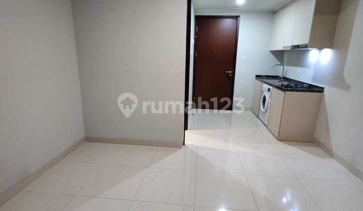 For Rent: Green Sedayu Studio Apartment, Semi-Furnished 2
