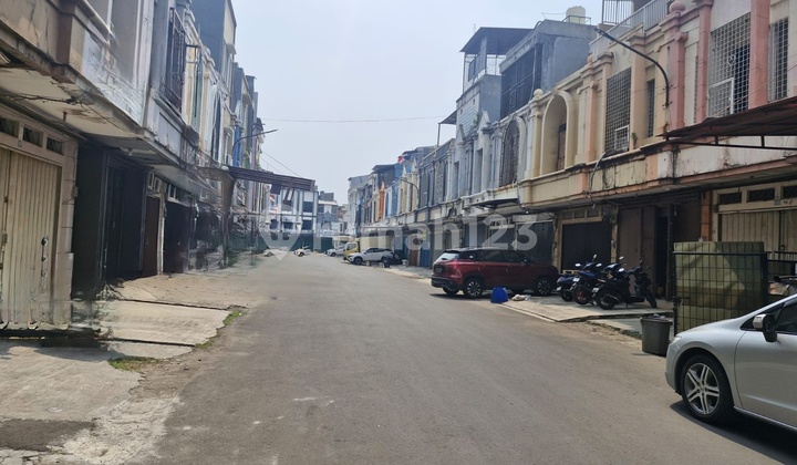 Ruko Taman Palem Lestari Cengkareng