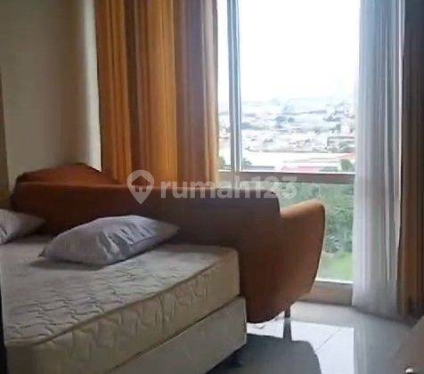 Disewakan Apartemen Green Sedayu 3 Kamar Tidur Furnished 1