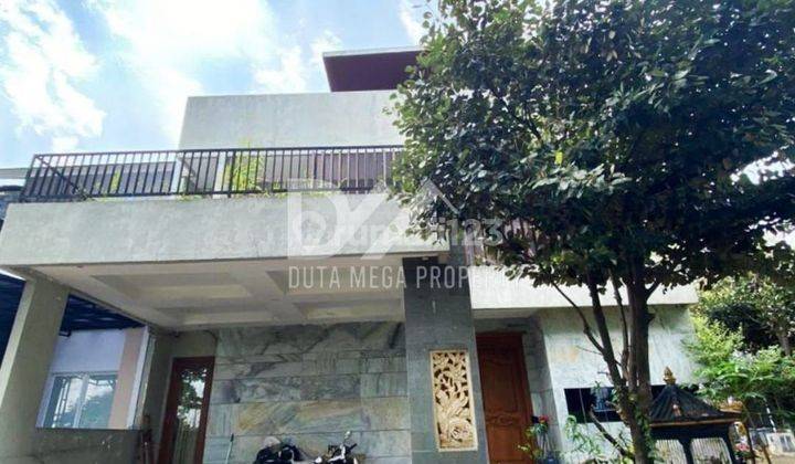 Rumah Cantik 2,5 Lantai Posisi Hook Di Graha Raya Bintaro 1