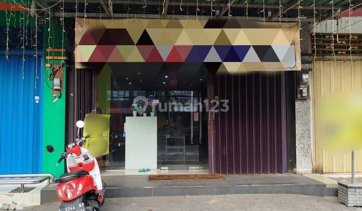 RUKO 3 LANTAI NOL JALAN KLAMPIS  1