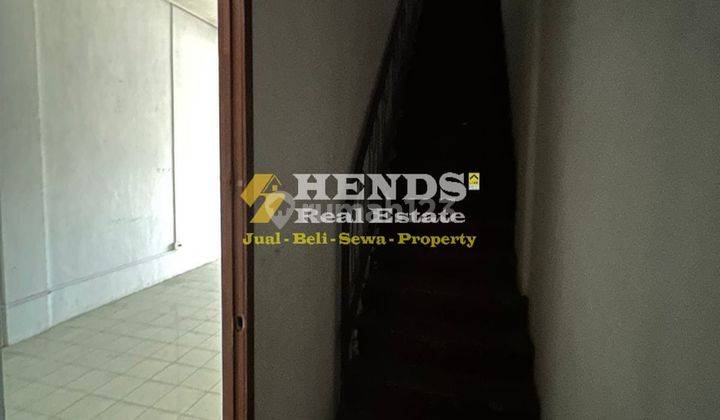 Dijual / Sewa Ruko 3 Lantai Hadap Jalan Besar Pelita Batam 2