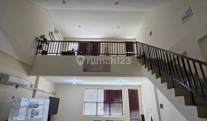 Ruko 2.5 Lantai Lokasi Rame Cocok Utk Kantor.salon.onlineshop Di Harapan Indah  2