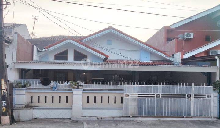 Rumah Dekat Masjid Di Taman Harapan Baru Bekasi  1