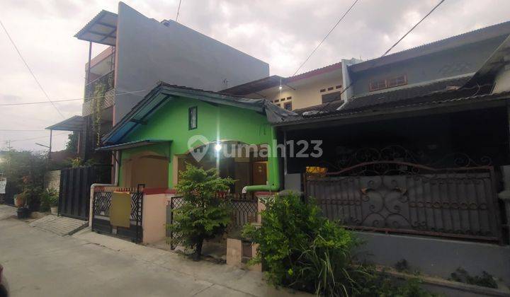 Rumah Bagus Semi Furnished di Harapan Indah 1, Bekasi 2